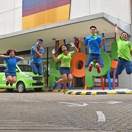 Pop! Hotel Bsd City Tangerang Serpong Esterno foto