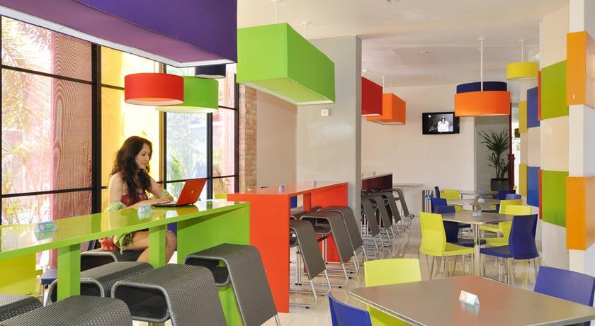 Pop! Hotel Bsd City Tangerang Serpong Esterno foto
