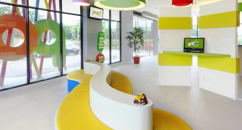 Pop! Hotel Bsd City Tangerang Serpong Esterno foto