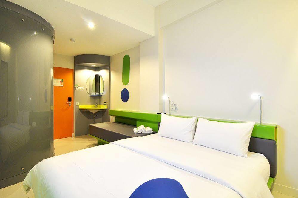 Pop! Hotel Bsd City Tangerang Serpong Esterno foto