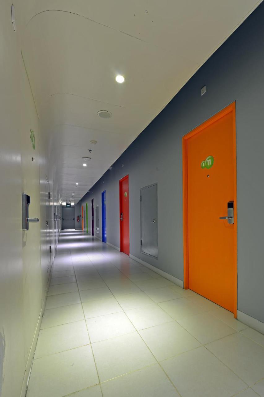 Pop! Hotel Bsd City Tangerang Serpong Esterno foto