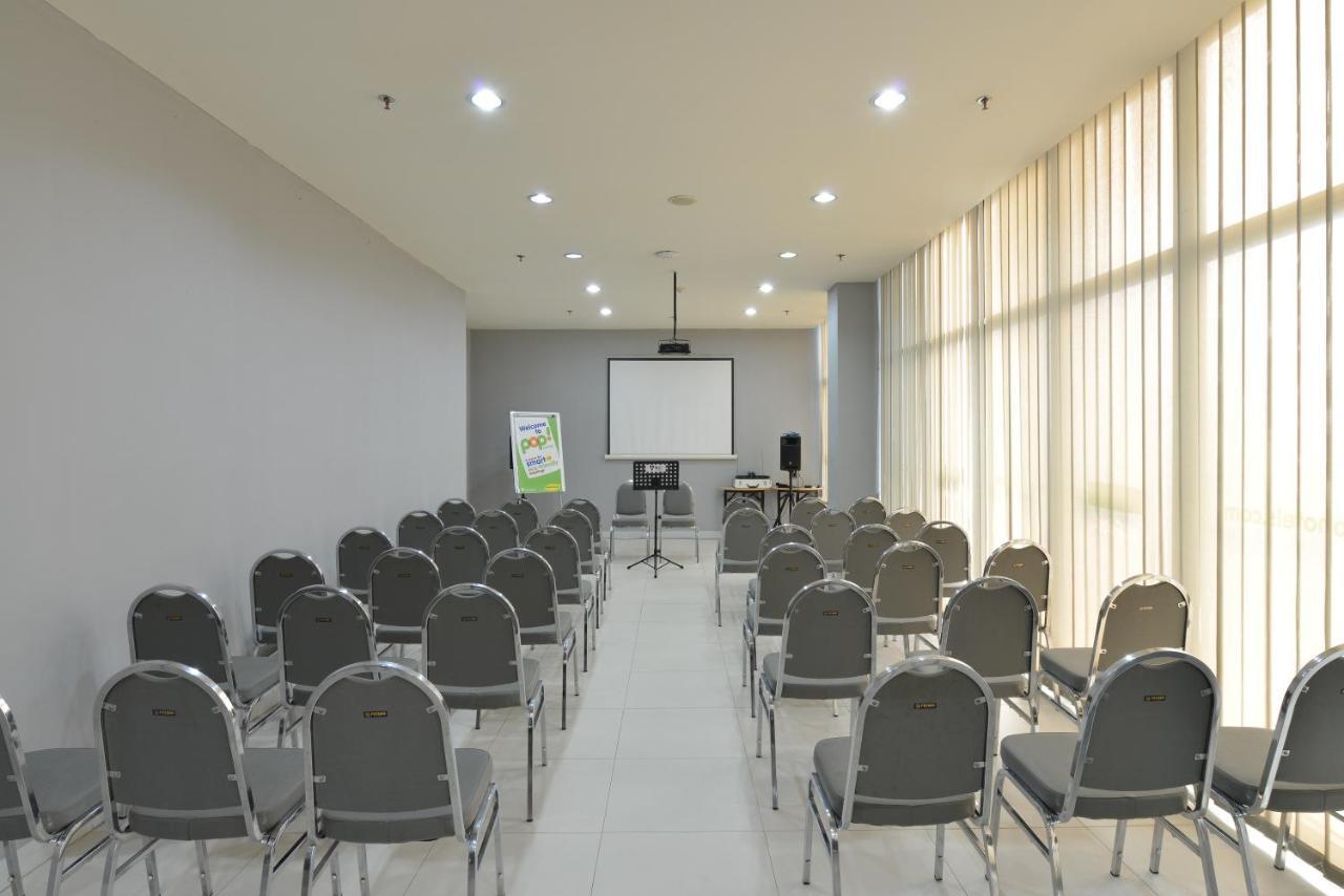 Pop! Hotel Bsd City Tangerang Serpong Esterno foto